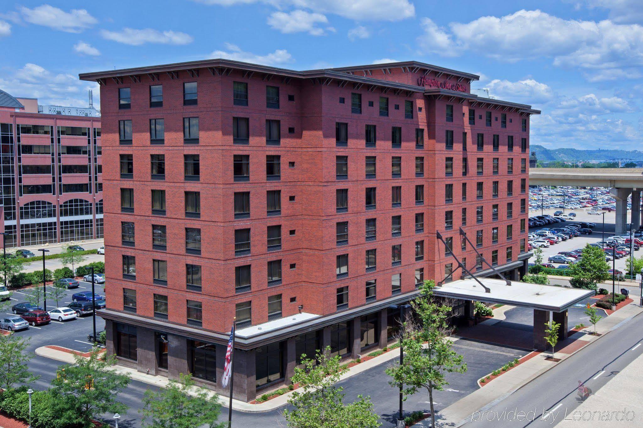 Hampton Inn & Suites Pittsburgh Downtown Экстерьер фото